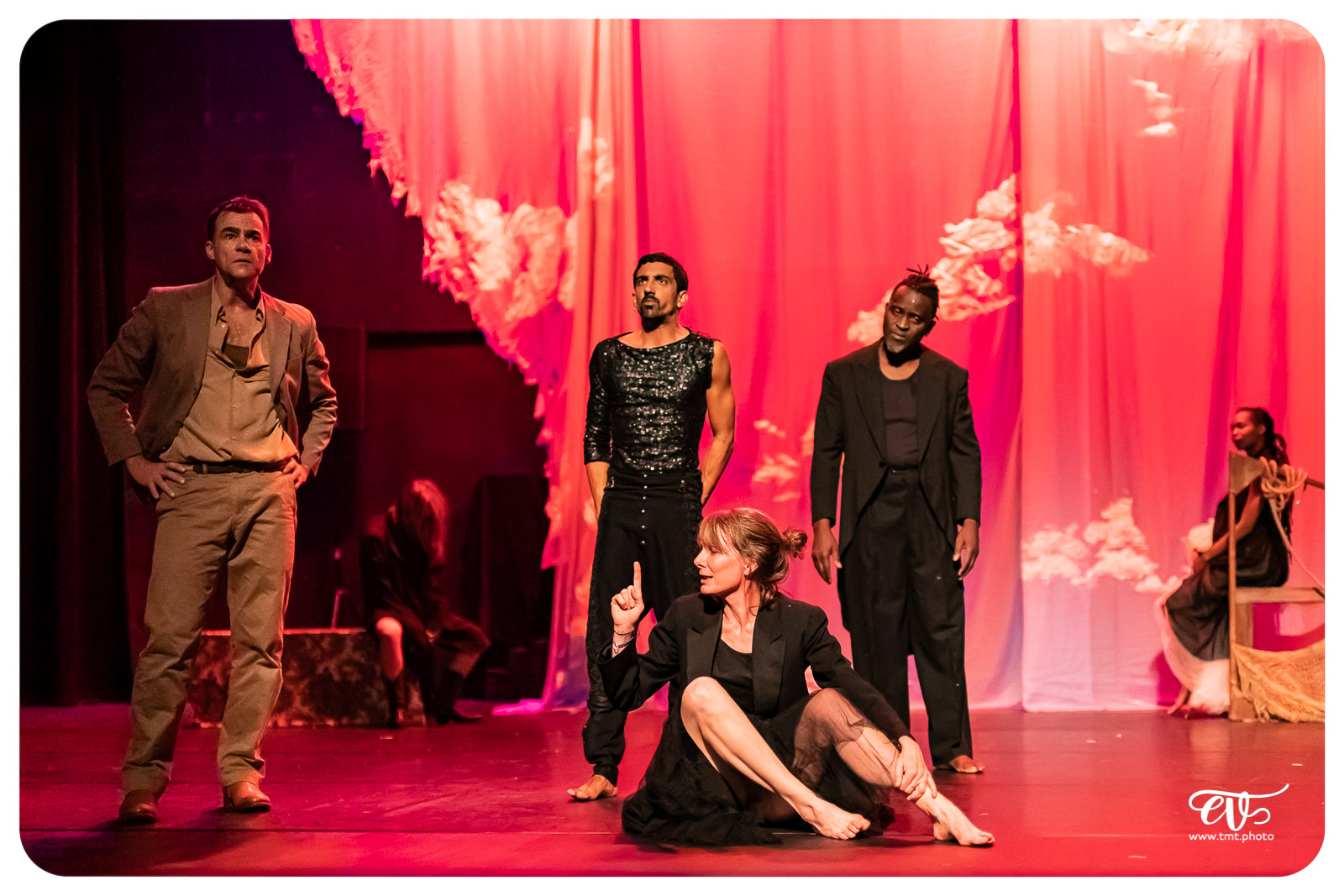 TMTPHOTO IN SOMNIA (CIE LES ATTENTIFS) 100